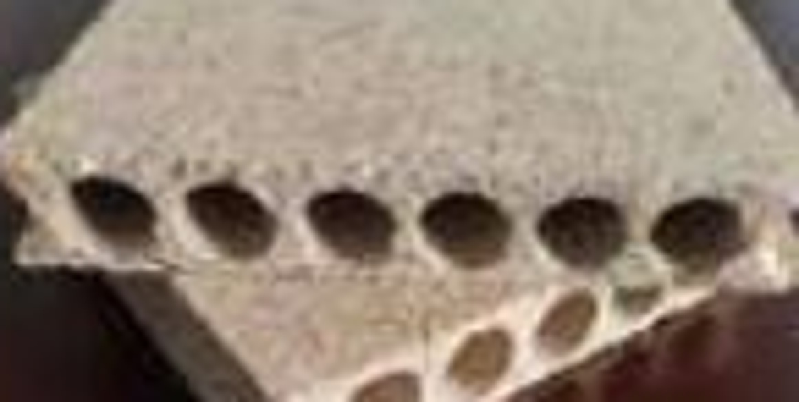 Hollow particleboard
